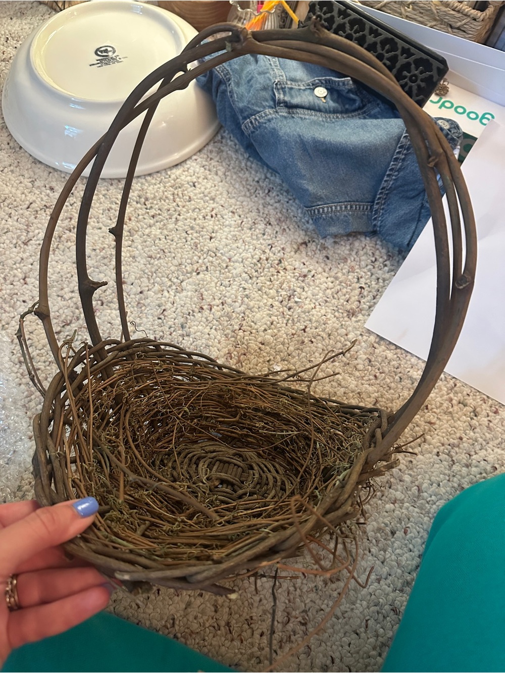 12-inch rustic grapevine bird's nest basket with a handle